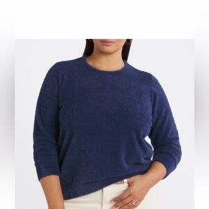 Evolution By Cyrus, Blue Crew Neck, SUPER SOFT , NWT, size Large